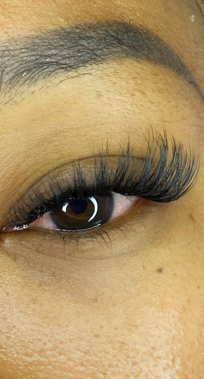 Cluster Lashes